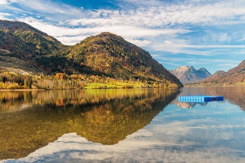 Grundlsee in autumn, Salzkammergut, Styria, Austria