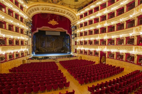 Real Teatro di San Carlo, magnificent interior, opera house from 1735, Naples, Province of