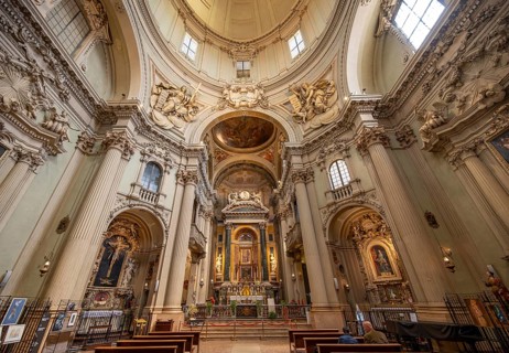 Interior view of Santa Maria della Vita church, old town, Bologna, Emilia Romagna, Italy