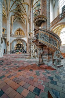 Altar, tulip pulpit and miner's pulpit, Freiberger Dom St. Marien, religious building, interior,