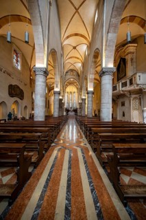 Interior view, Duomo di Santa Maria Assunta church, Gemona del Friuli, Friuli-Venezia Giulia, Italy
