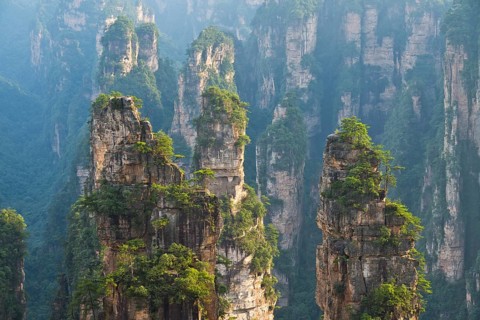 Panoramic view of the quartz sandstone pillars of the Tianzi Mountains in Zhangjiajie National