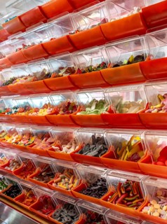 Sweets from the Klümpchenwand, with a total of 96 different sweets of all kinds, which are put
