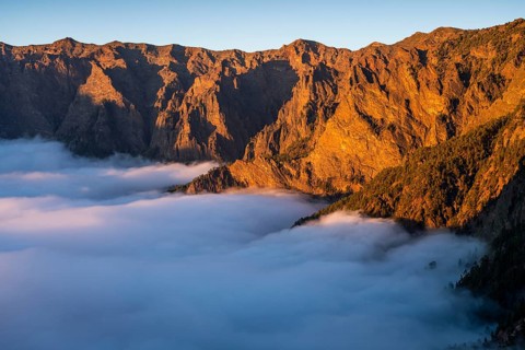 View of the sea of fog in the Caldera de Taburiente at sunset. La Palma, Canary Islands, Spain