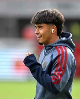 Maycon Cardozo FC Bayern Munich FCB (49) portrait smiling Bundesliga, football, Voith-Arena,