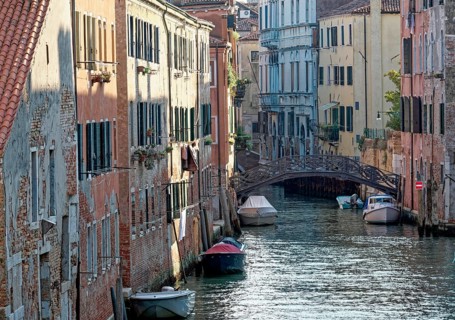 Canal and old houses, old town, mobile charm, dilapidated, Venice, Veneto, Italy