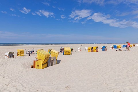 Beach, beach chairs, people, North Sea, Juist, East Frisia, Lower Saxony, Germany