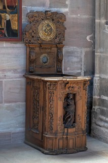 Craftsman's chair, alms chair from 1698, guild of cloth and linen weavers, Lorenz Church,