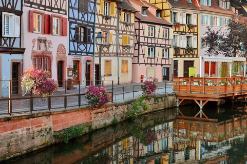 Half-timbered houses on the Lauch, Fischerstaden, Quai de la Poissonnerie, Colmar, Haut-Rhin,
