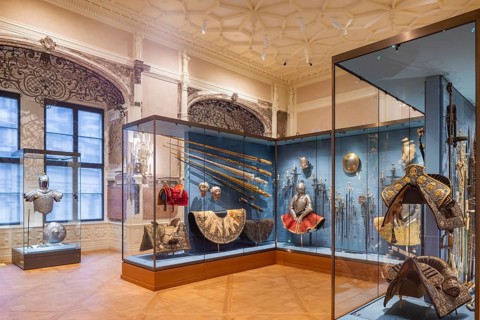 State Rooms in Dresden Residential Palace Historic banqueting halls in the north wing The