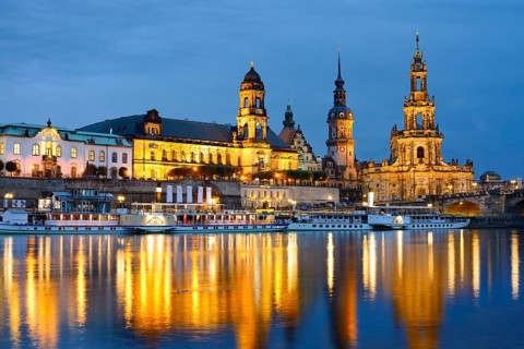 View across the Elbe to the historic old town with Ständehaus, Residenzschloss and Hofkirche in the