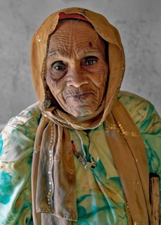 Old woman, 85 years, Ait Ben Haddou, elderly woman, wrinkled face, wrinkles, age, age, portrait,