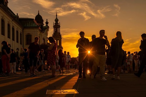 The 2026 solar eclipse in Dresden on Brühl's Terrace was watched by numerous onlookers, Dresden,