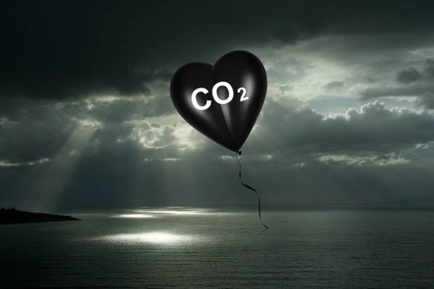 Black heart, balloon, heart balloon, imprint: CO2, pollutants, incombustible, gas, breathing air,