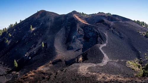 The Duraznero volcano. A hiking trail leads up. Ruta de Los Volcanes, La Palma, Canary Islands,