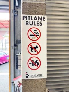 Information sign Prohibition sign for safety reasons Pitlane Rules pit lane rules Smoking