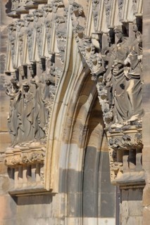 Virgin portal from the late Gothic St. Mary's Cathedral, clever and foolish maidens, stone