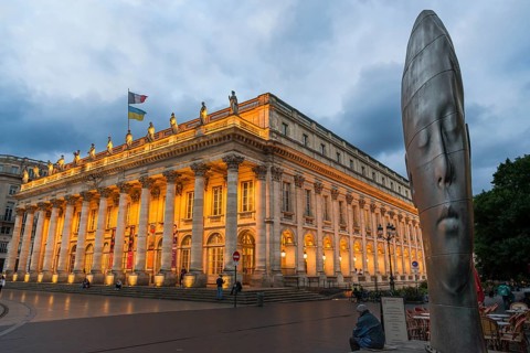 The opera house, Grand Thèatre in the old town of Bordeaux, Gironde, France