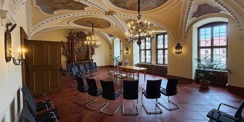 Palace chapel, historic rooms in the city palace, today town hall, also used as a wedding room,