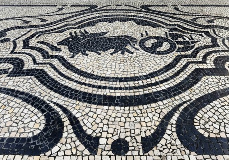 Black and white paving, Calçada Portugesa, traditional limestone and basalt mosaic paving,
