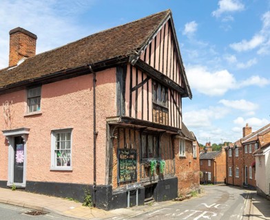 Historic buildings timber framed Angel pub and Angel Lane, town of Woodbridge, Suffolk, England, UK