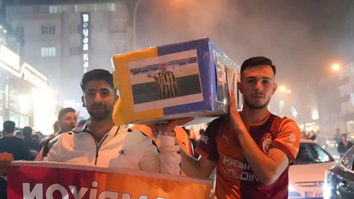 Thousands of Galatasaray fans gather in the streets to celebrate the club winning the Turkish Super