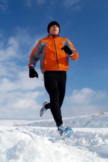 Bb_003_60602251 (24393/BB_003_60602251), Jogger in the snow, (© INSADCO / Bilderbox)