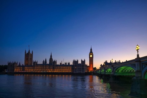 Night view, Thames, Westminster Bridge, Houses of Parliament, Elizabeth Tower, Tower with Bell Big