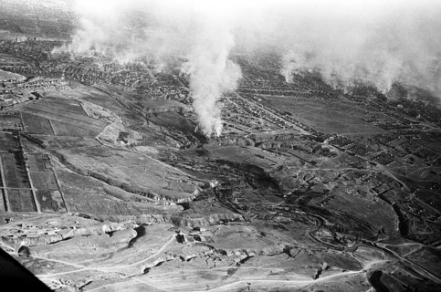 Historical aerial photograph: In the autumn of 1942, the German Luftwaffe carried out extensive air