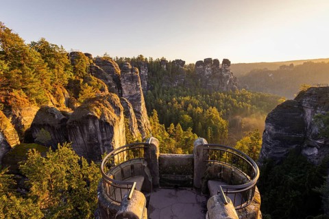 Sunrise on Basteifelsen, view of Wehlgrund, Rathen, Saxony, Germany