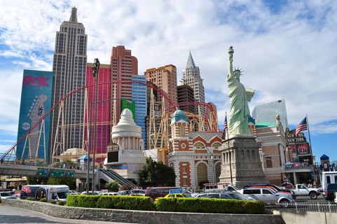 Replica of New York with Statue of Liberty and rollercoaster, Las Vegas, Nevada, USA