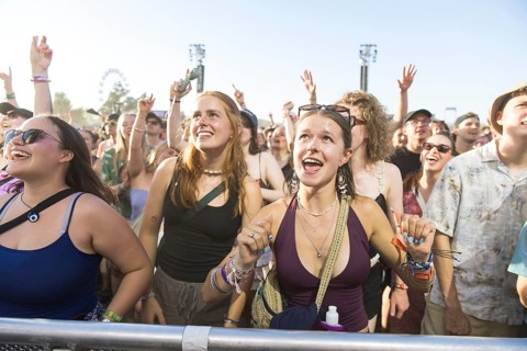 Festival visitors in the front row at Highfield Festival on Friday, Störmthaler See, 14.08.2026