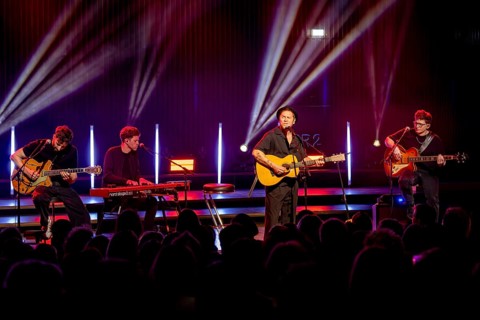Johannes Oerding gives his first concert after a long break and in connection with his new album in