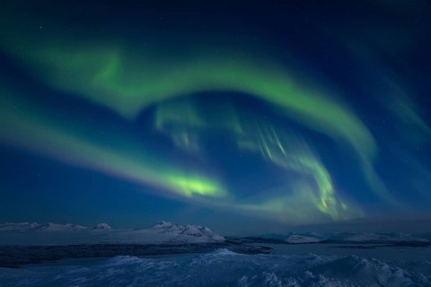 Northern Lights (Aurora borealis) over Lake Akkajaure and the Akkamassif, Stora Sjöfallet National