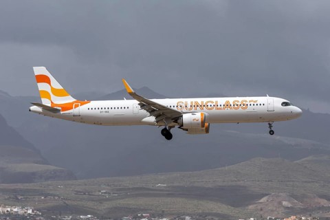 An Airbus A321neo Sunclass Airlines aircraft with the license plate OY-VKE at Gran Canaria Airport,
