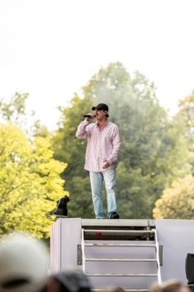 Support from Filow live at the Superbloom Festival in Munich's Olympic Park on 30.08.2026