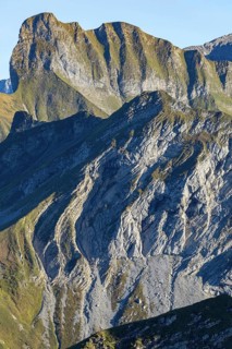 Layered folds in limestone, behind the snail, 2268 m, group of thumbs, Allgäu Alps, Allgäu,
