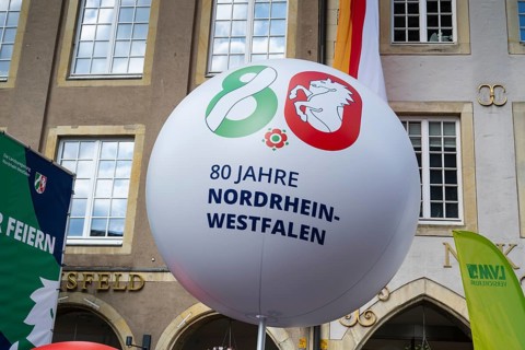 Balloon, 80 years North Rhine-Westphalia, coat of arms, North Rhine-Westphalia Day, Münster,
