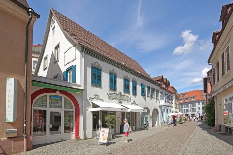 House built in 1862 with stucco and inscription Hetzel, Lammstraße, Emmendingen, Breisgau,