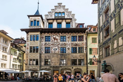 Historic buildings with painted façade, Old Town, Lucerne, Lake Lucerne, Canton of Lucerne,
