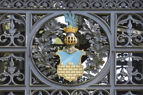 City coat of arms of Bautzen, golden lattice helmet, cast iron with decorations, blacksmithing,
