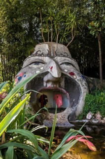 Botanical garden with sculptures in spring, artist Rudolf Hirt, Heller Garden, Andre Heller,