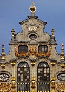 Baroque façade of the guild house Le Sac, guild of carpenters, joiners and coopers, Grand-Place,