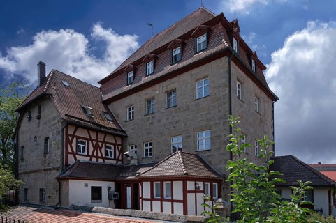 Kalchreuth Castle, Hallerschloss, main building built in 1449, Schlossplatz 4, Kalchreuth,