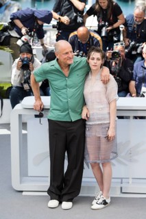 Woody Harrelson and Kristen Stewart photocall for Full Phil at the Palais des Festivals et des