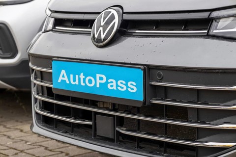 (Photo montage) New VW with AutoPass inscription on license plate holder