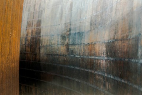 Structure and texture on corten steel plates