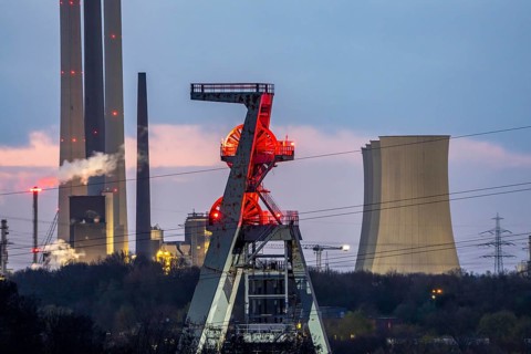 Backdrop of the UNIPER Scholven power plant, in the north of Gelsenkirchen, the former coal-fired