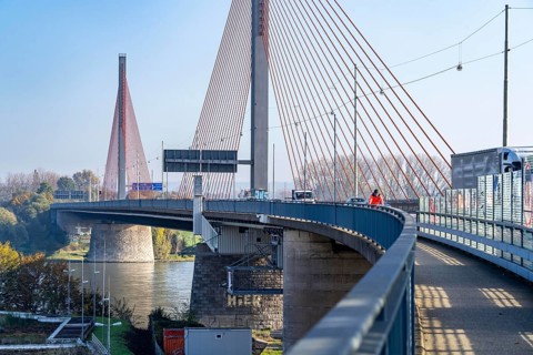 Friedrich Ebert Bridge over the Rhine near Bonn, also known as the North Bridge, motorway bridge on
