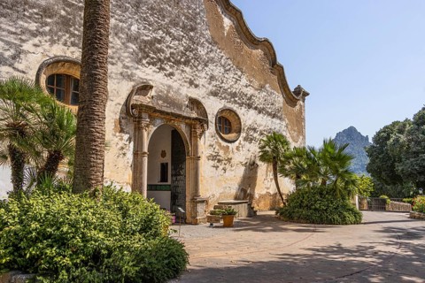 The Alfabia Gardens are a historic garden at the foot of the Tramuntana Mountains in Majorca. They